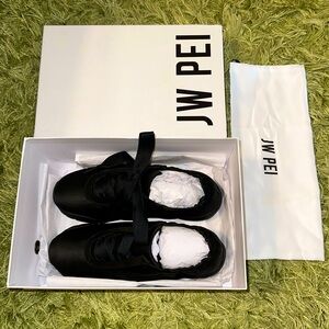 JW PEI “flavia ballerina sneakers” sz US w8.5
NEVER WORN